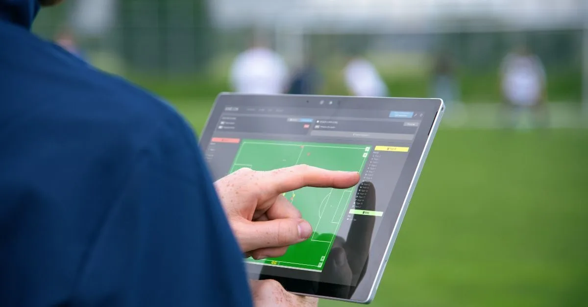 How Technology Can Solve Communication Gaps In Sports Teams