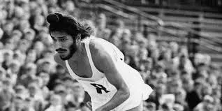 Sports-Legends-Icons-Who-Shaped-the-World-of-Sports-Milkha-Singh Sports Legends: Icons Who Shaped the World of Sports